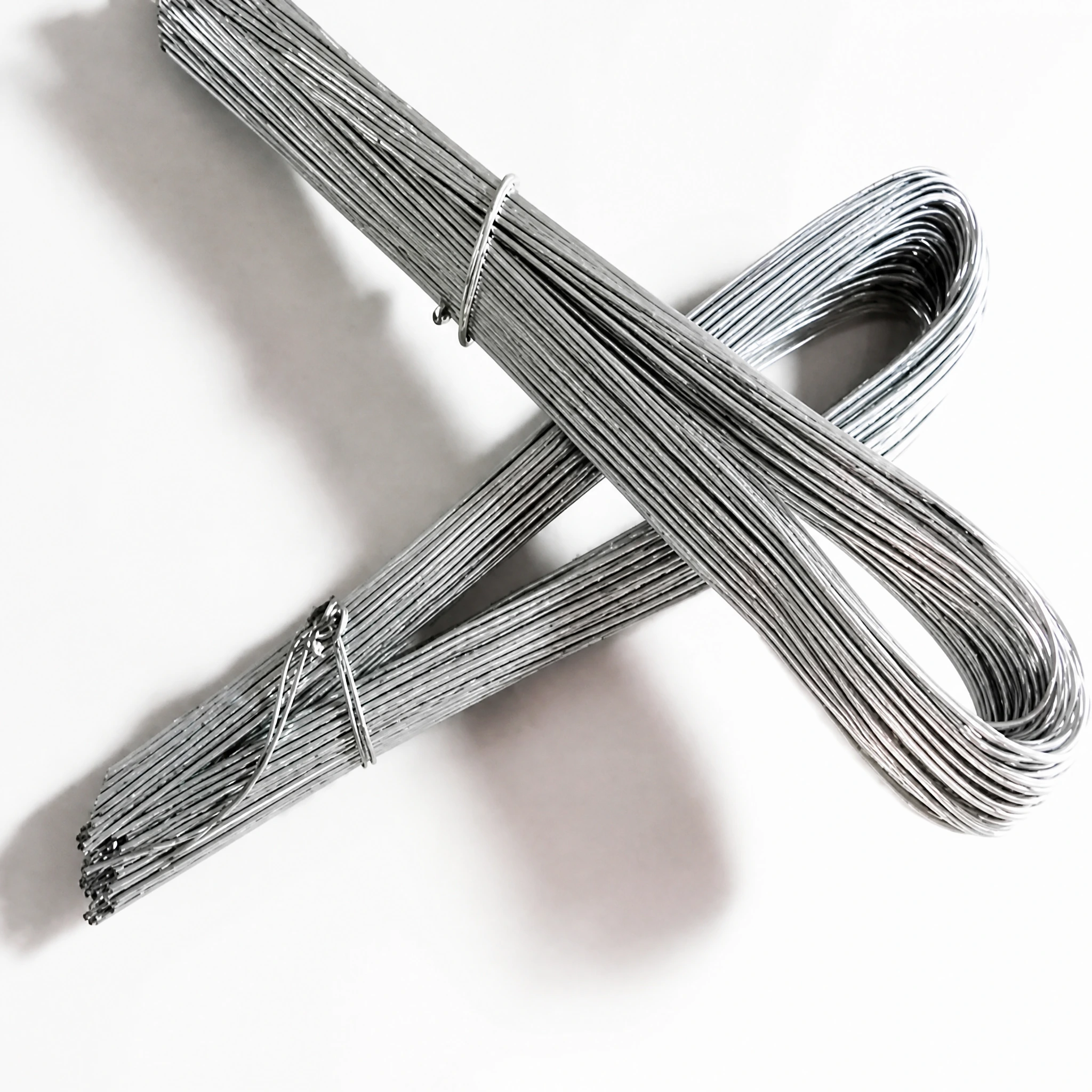 Galvanized steel wire surface and coil packaging