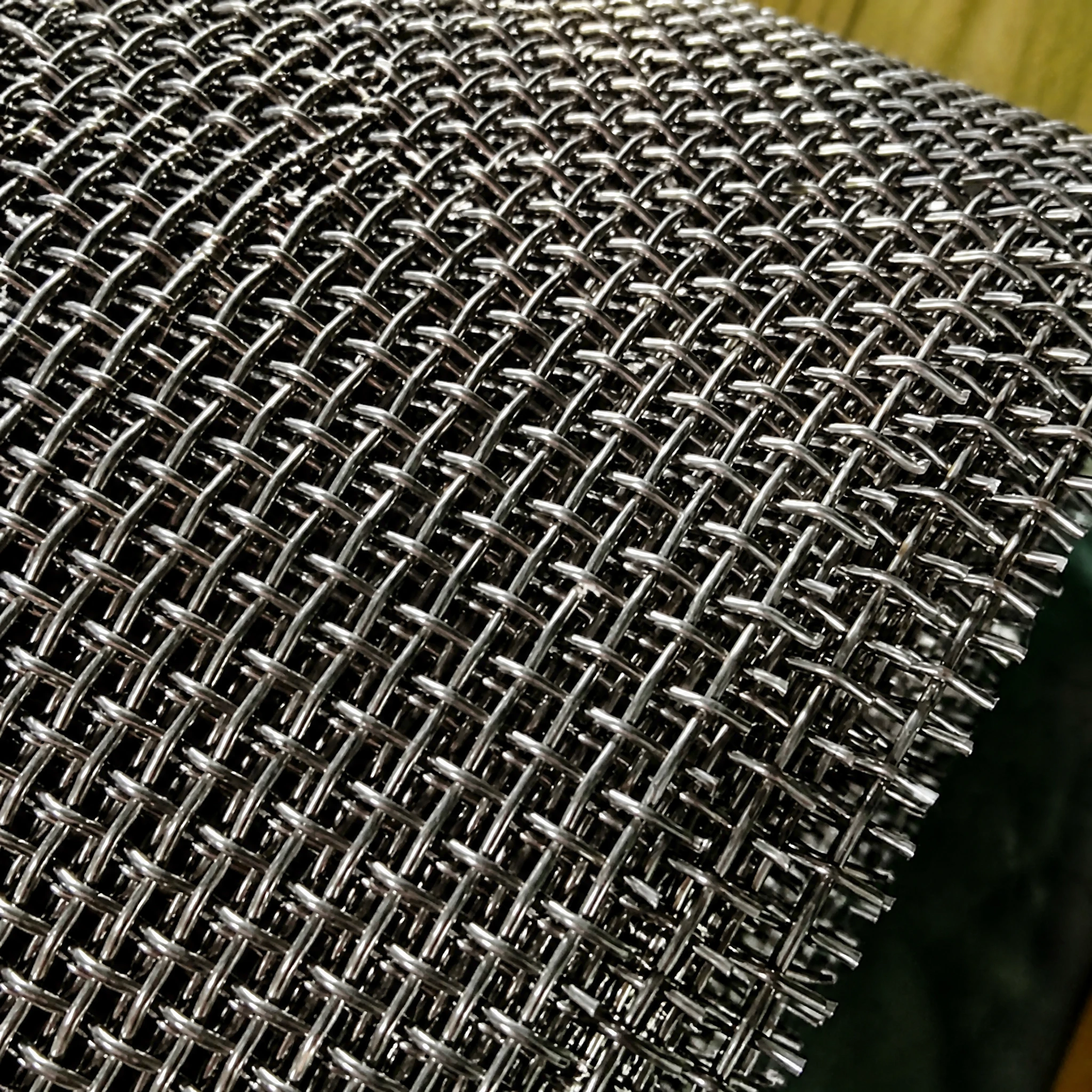 crimped mesh 03